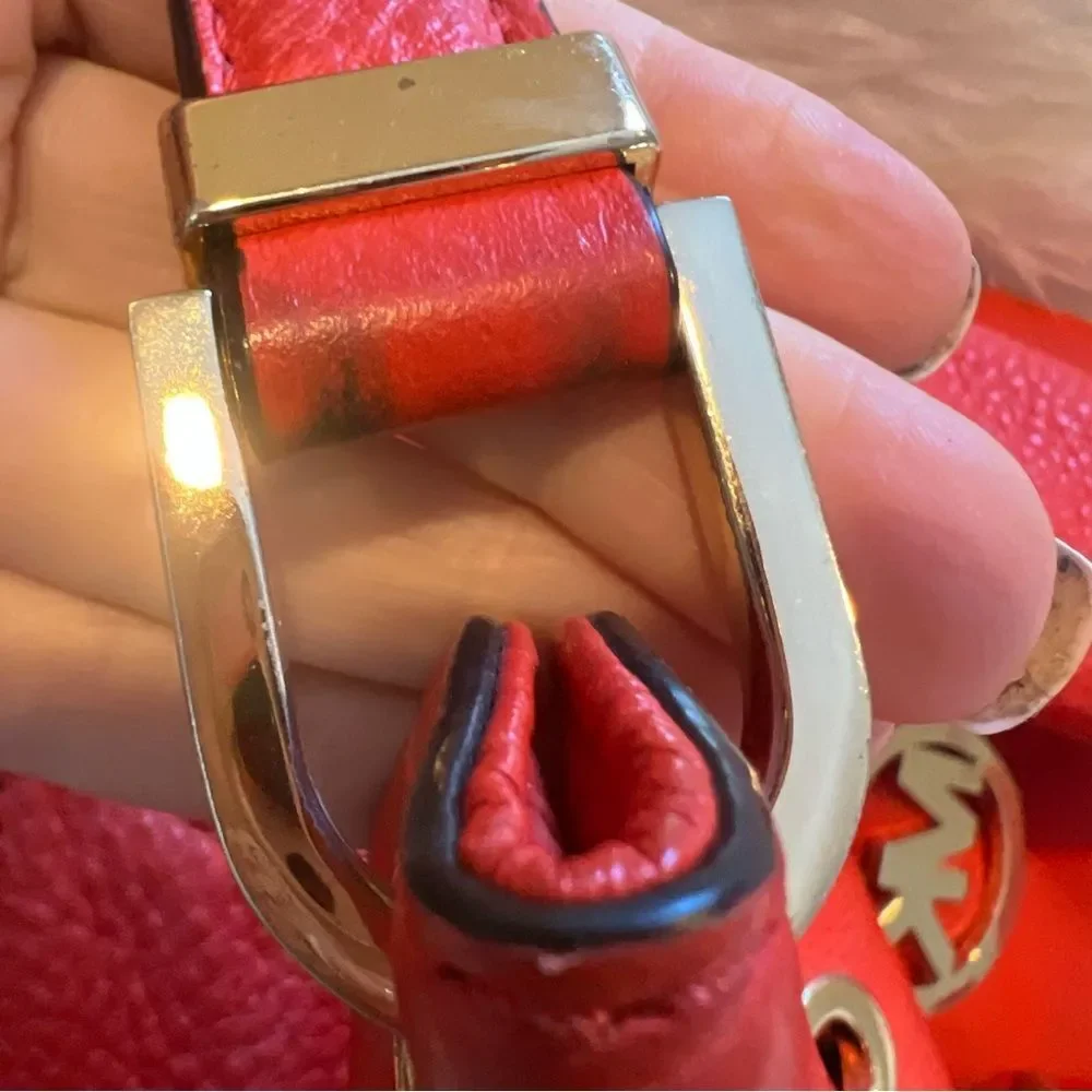 Michael Kors orange leather shoulder Bag - Picture 6 of 9